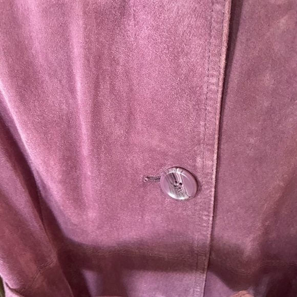 By Bernardo genuine suede trench coat size L in beautiful color free knit scarf - Picture 2 of 8